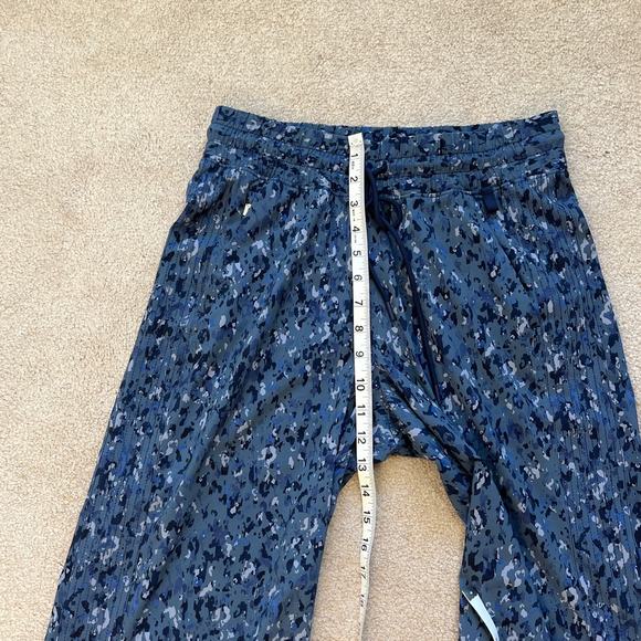 Athleta Avenue Wide Leg Crop Pant in Captive Chrome Blue Size 4P Athleisure - Picture 8 of 9